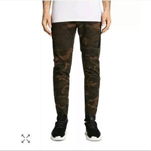 NENA & PASADENA NXP Hawkeye Camo Slim-Fit jeans